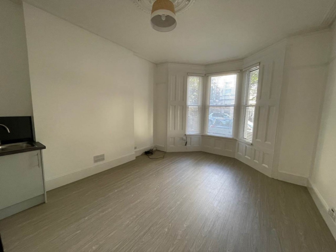 Images for Weston-super-Mare, North Somerset EAID:cooke BID:0004-621e-c61a-ad11