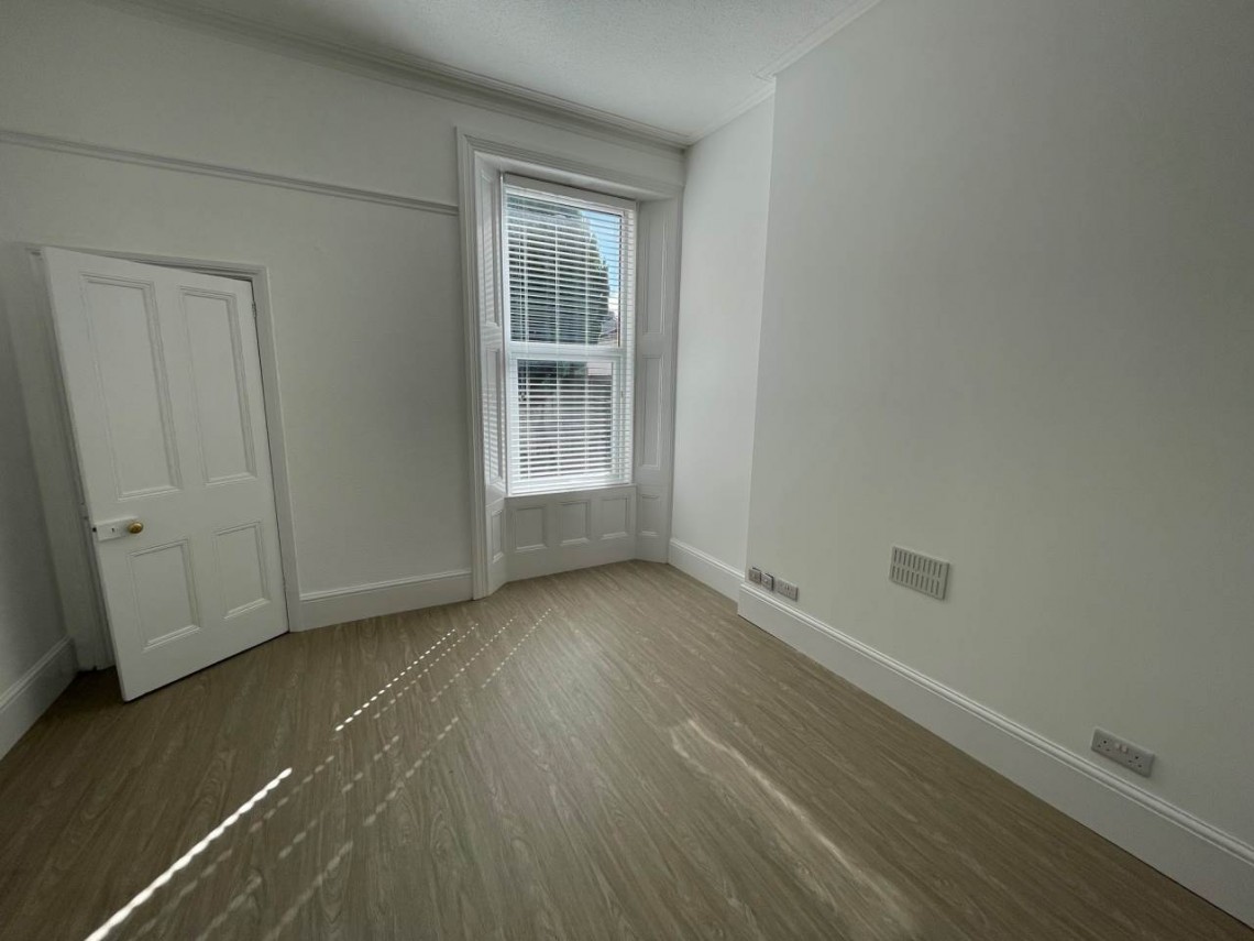 Images for Weston-super-Mare, North Somerset EAID:cooke BID:0004-621e-c61a-ad11