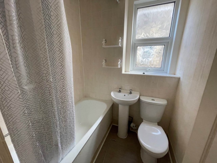 Images for Weston-super-Mare, North Somerset EAID:cooke BID:0004-621e-c61a-ad11