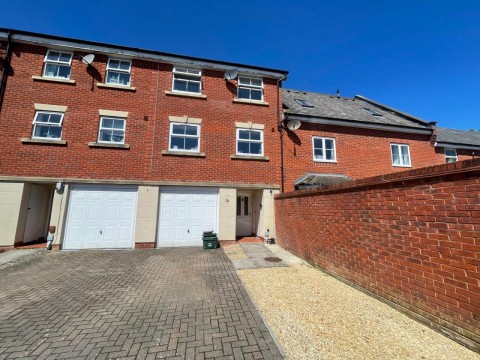 Weston Village, Weston-super-Mare, North Somerset - EAID:cooke, BID:0004-621e-c61a-ad11