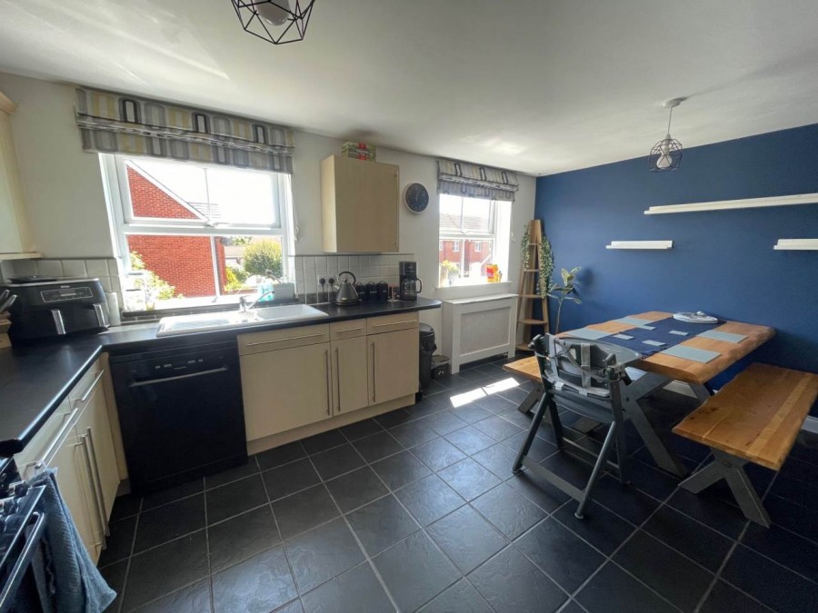 Images for Weston Village, Weston-super-Mare, North Somerset EAID:cooke BID:0004-621e-c61a-ad11