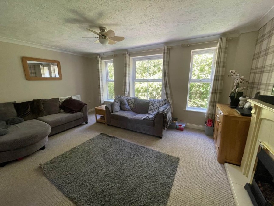 Images for Weston Village, Weston-super-Mare, North Somerset EAID:cooke BID:0004-621e-c61a-ad11