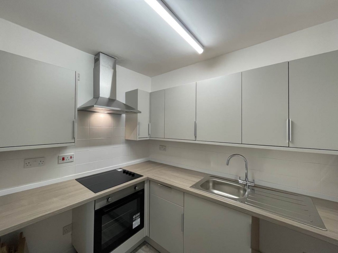 Images for Moorland Road, Weston-super-Mare, North Somerset EAID:cooke BID:0004-621e-c61a-ad11