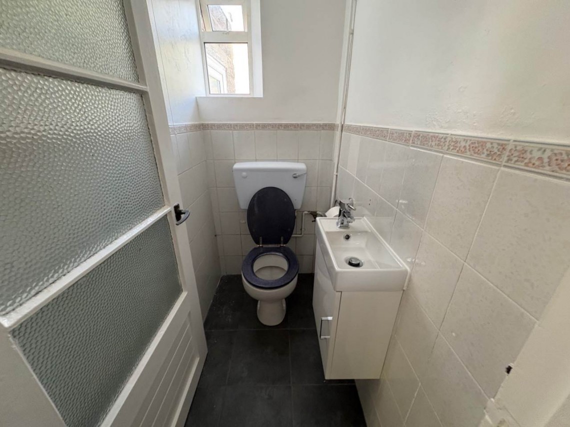 Images for Weston-super-Mare, North Somerset EAID:cooke BID:0004-621e-c61a-ad11