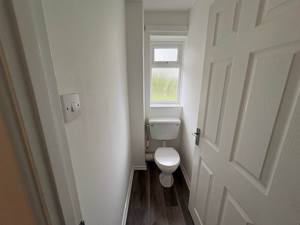 Images for Worle, Weston-super-Mare, North Somerset EAID:cooke BID:0004-621e-c61a-ad11