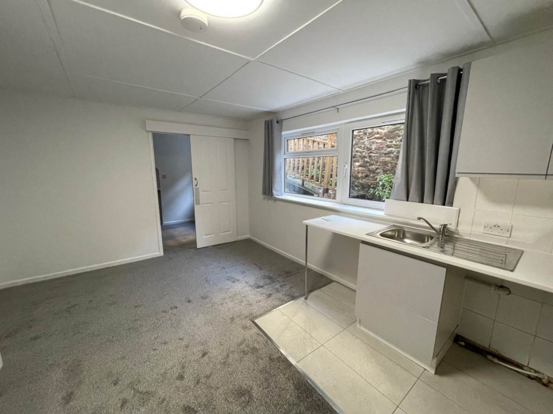 Images for Weston-super-Mare, North Somerset EAID:cooke BID:0004-621e-c61a-ad11