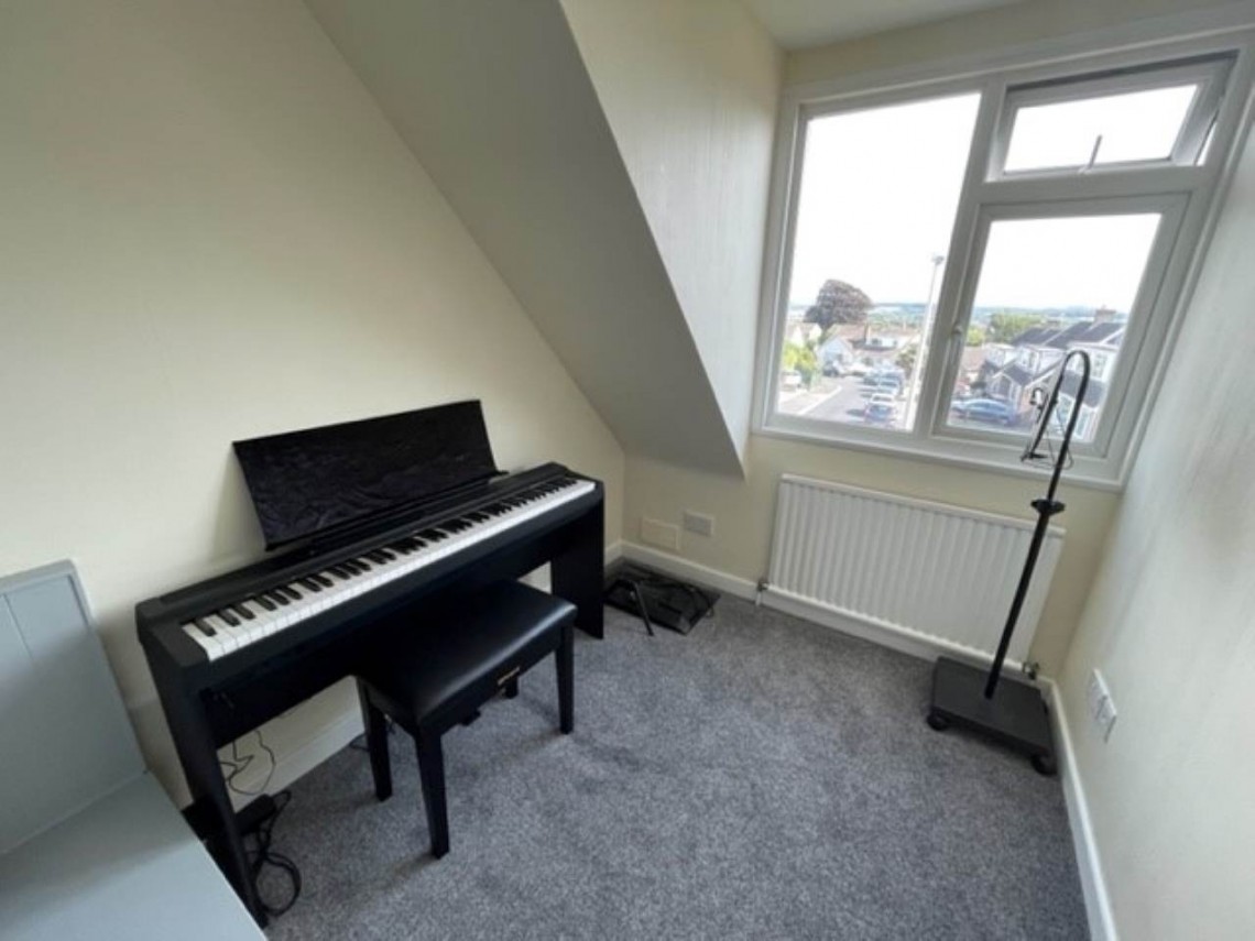 Images for Worle, Weston-super-Mare, North Somerset EAID:cooke BID:0004-621e-c61a-ad11