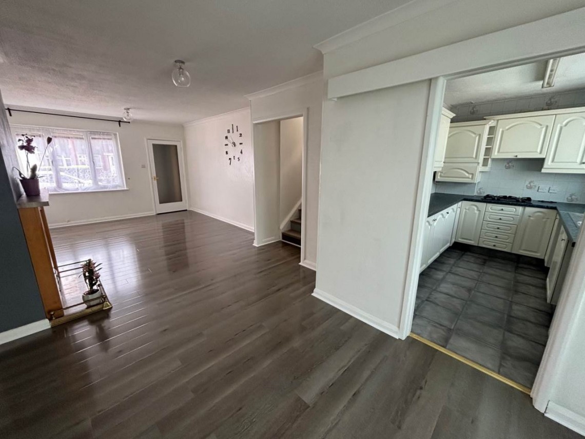 Images for Worle, Weston-super-Mare, North Somerset EAID:cooke BID:0004-621e-c61a-ad11