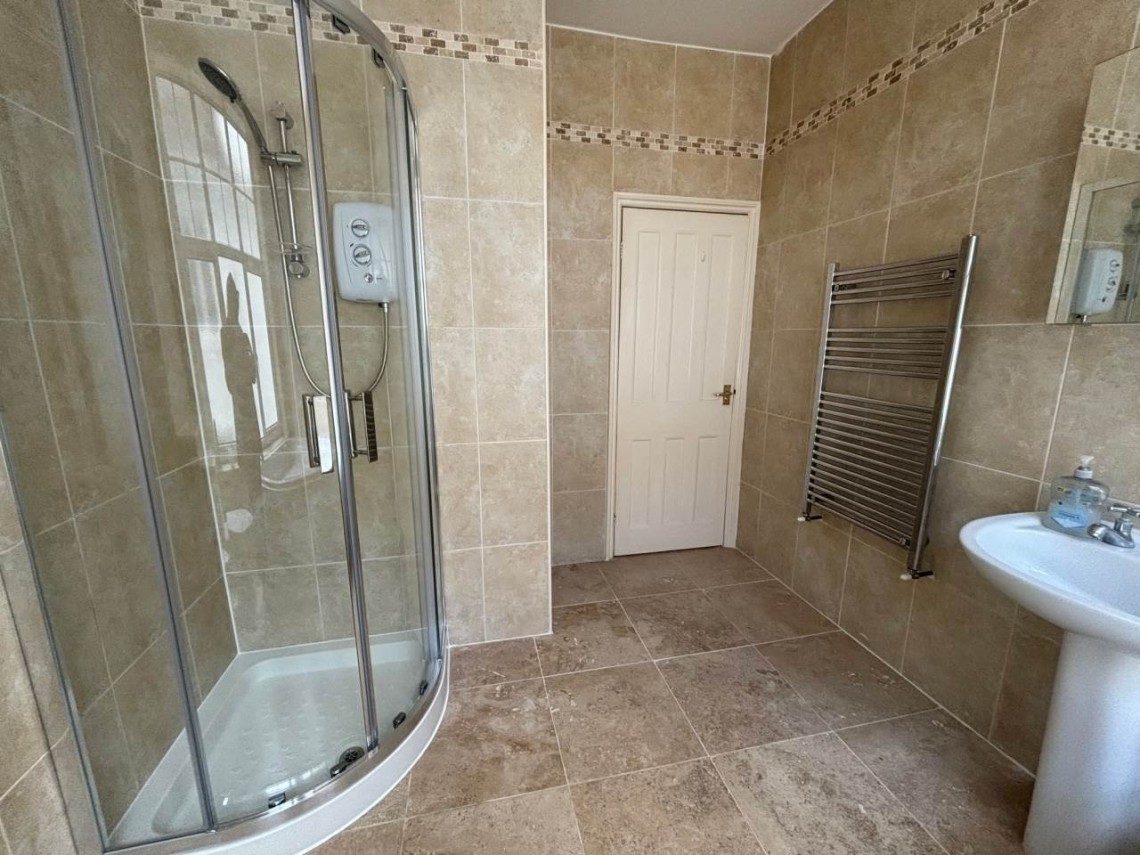 Images for Bristol EAID:cooke BID:0004-621e-c61a-ad11