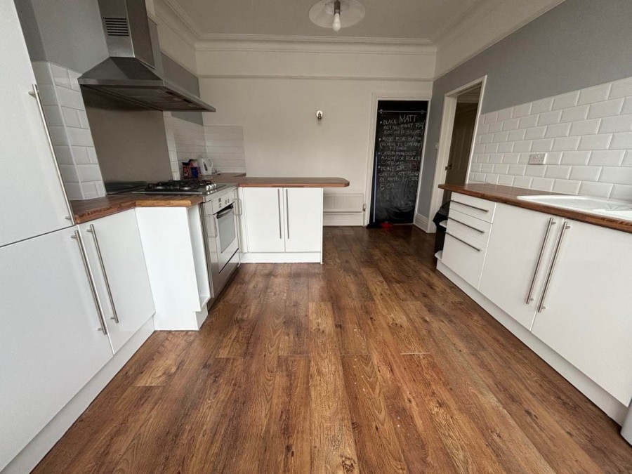 Images for Bristol EAID:cooke BID:0004-621e-c61a-ad11