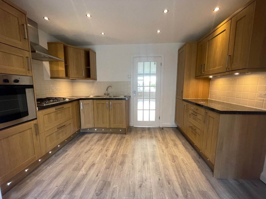Images for Worle, Weston-super-Mare, North Somerset EAID:cooke BID:0004-621e-c61a-ad11