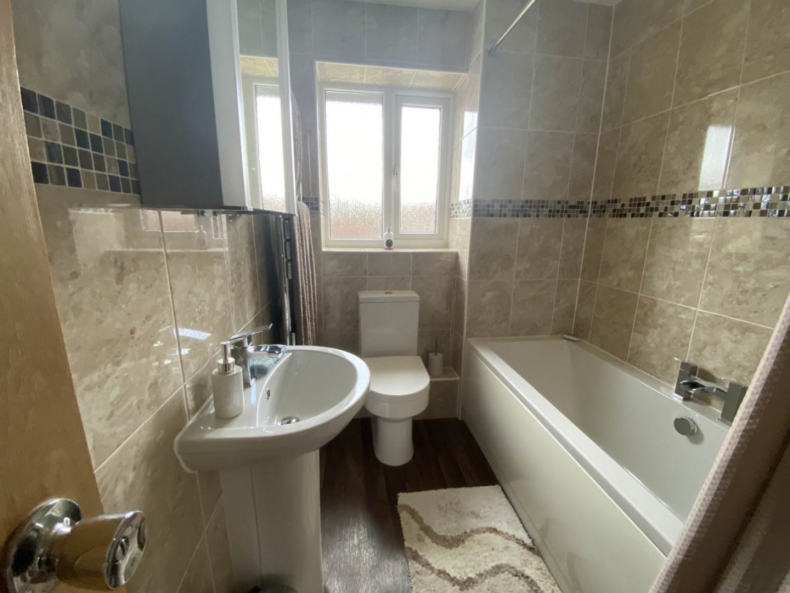 Images for Worle, Weston-super-Mare, North Somerset EAID:cooke BID:0004-621e-c61a-ad11