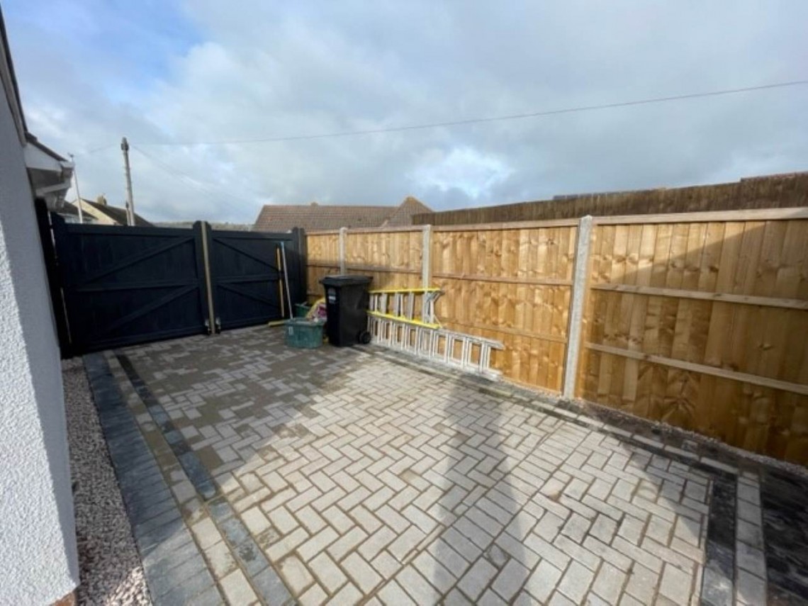 Images for Worle, Weston-super-Mare, North Somerset EAID:cooke BID:0004-621e-c61a-ad11
