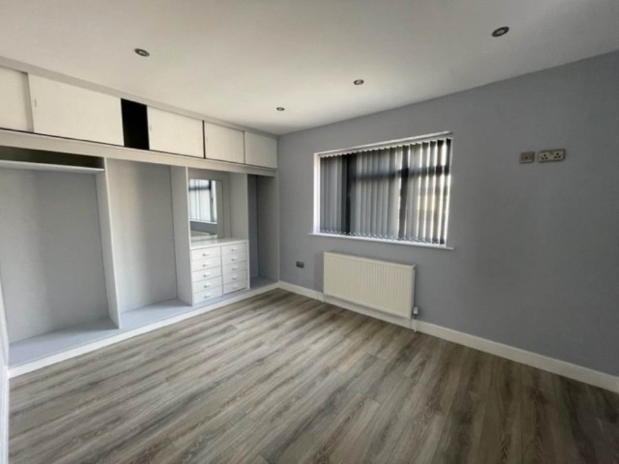 Images for Worle, Weston-super-Mare, North Somerset EAID:cooke BID:0004-621e-c61a-ad11