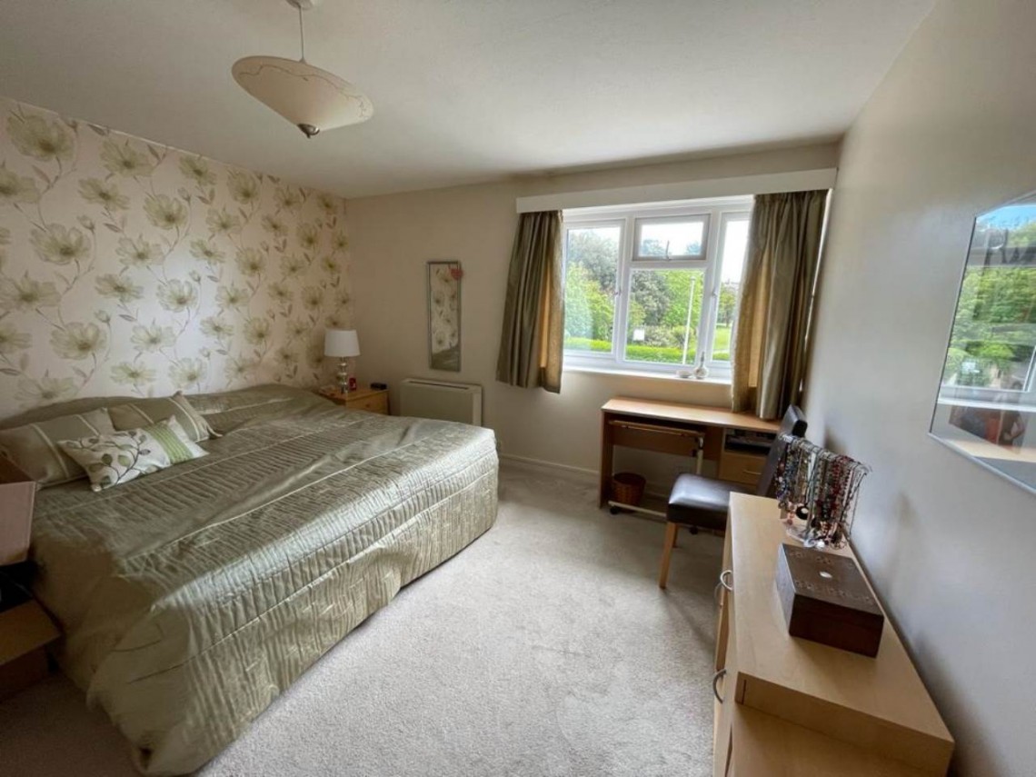 Images for Weston-super-Mare, North Somerset EAID:cooke BID:0004-621e-c61a-ad11