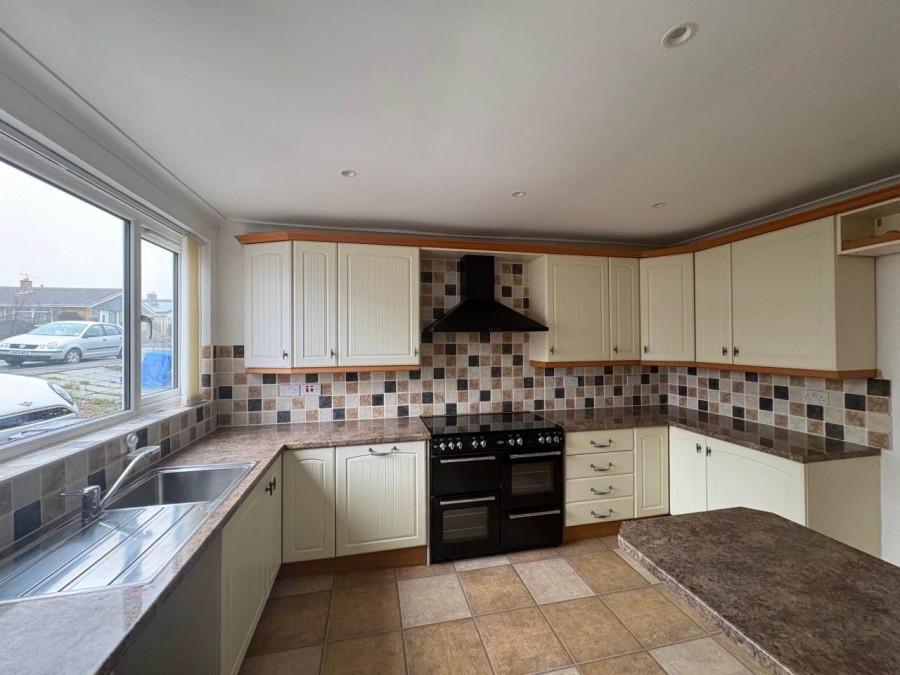 Images for Worle, Weston-super-Mare, North Somerset EAID:cooke BID:0004-621e-c61a-ad11