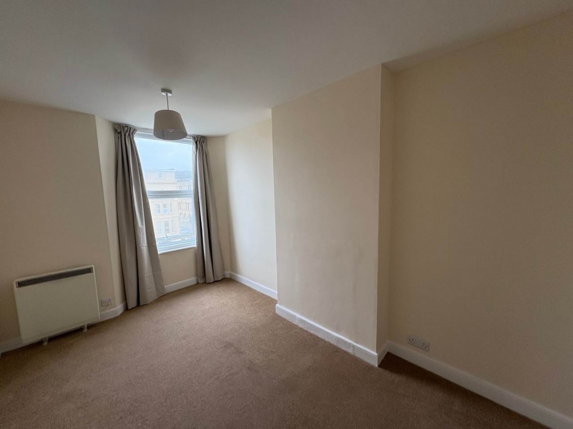 Images for Weston-super-Mare, North Somerset EAID:cooke BID:0004-621e-c61a-ad11