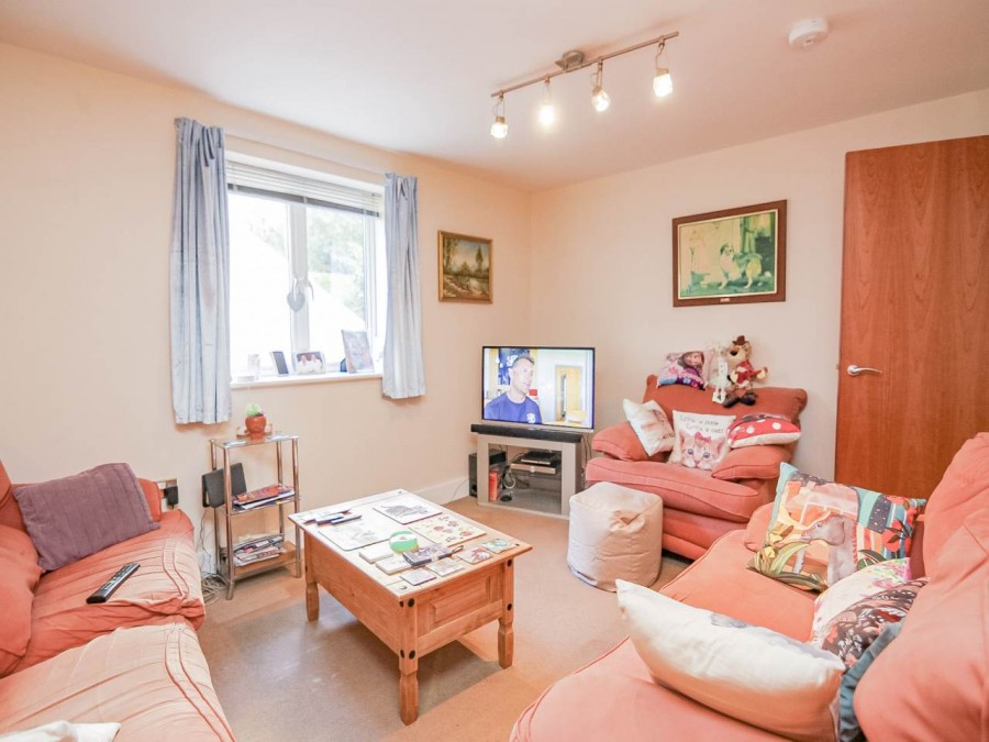 Images for Birnbeck Road, Weston-super-Mare, North Somerset EAID:cooke BID:0004-621e-c61a-ad11