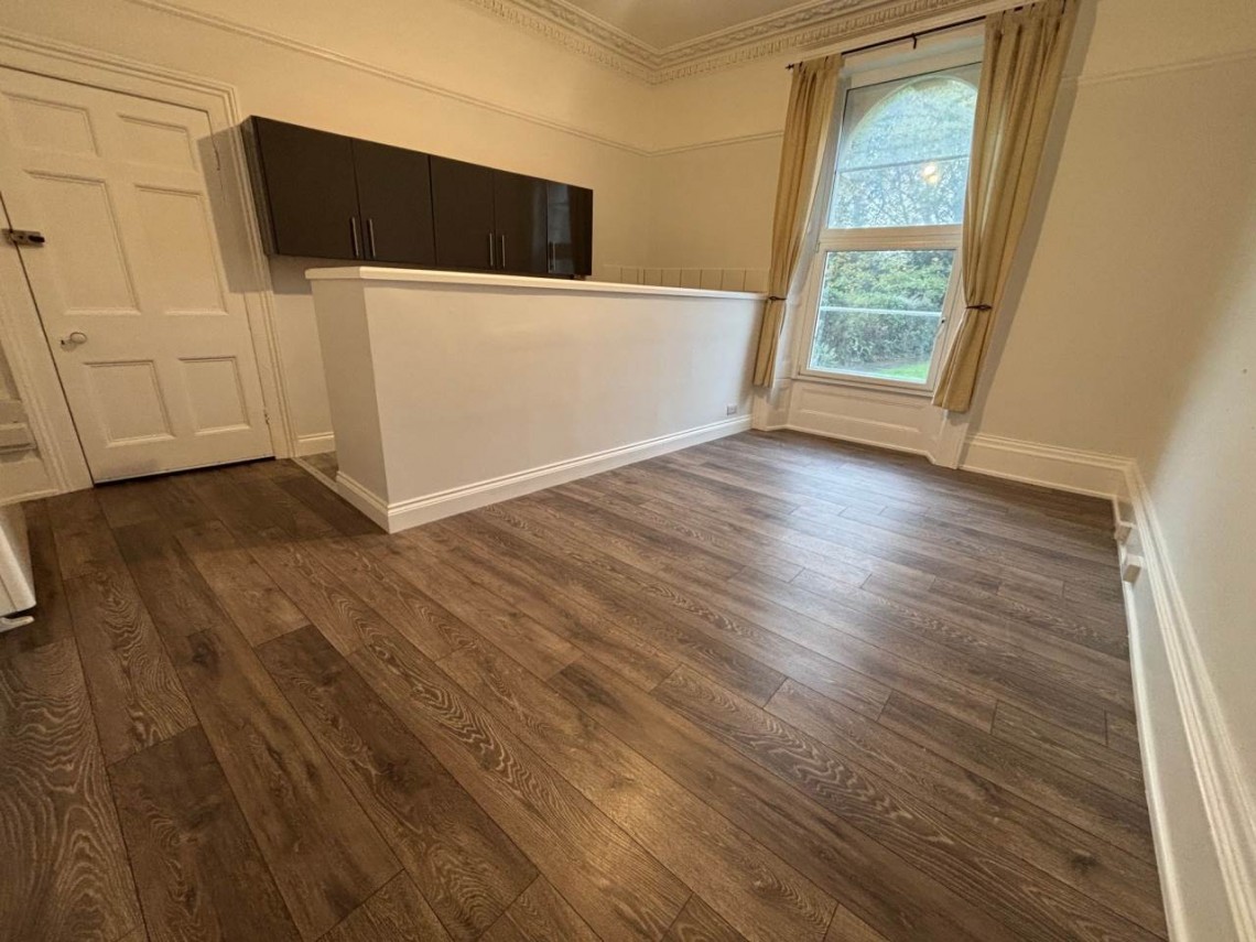 Images for Weston-super-Mare, North Somerset EAID:cooke BID:0004-621e-c61a-ad11