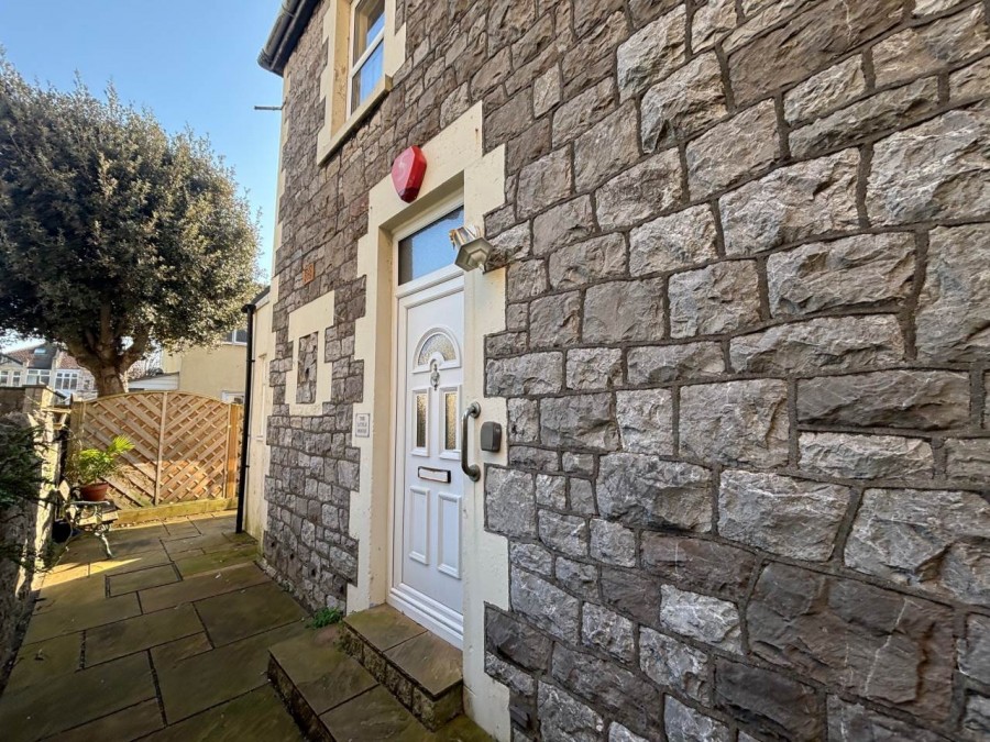 Images for Weston-super-Mare, North Somerset EAID:cooke BID:0004-621e-c61a-ad11