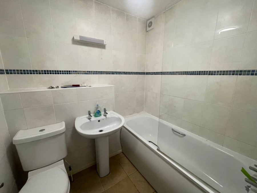 Images for North Worle, Weston-super-Mare, North Somerset EAID:cooke BID:0004-621e-c61a-ad11
