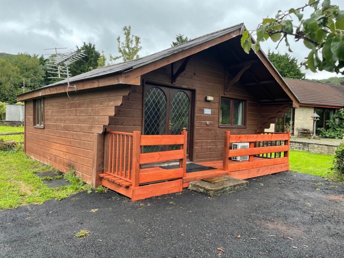 Images for Cheddar Road, Axbridge, Somerset EAID:cooke BID:0004-621e-c61a-ad11