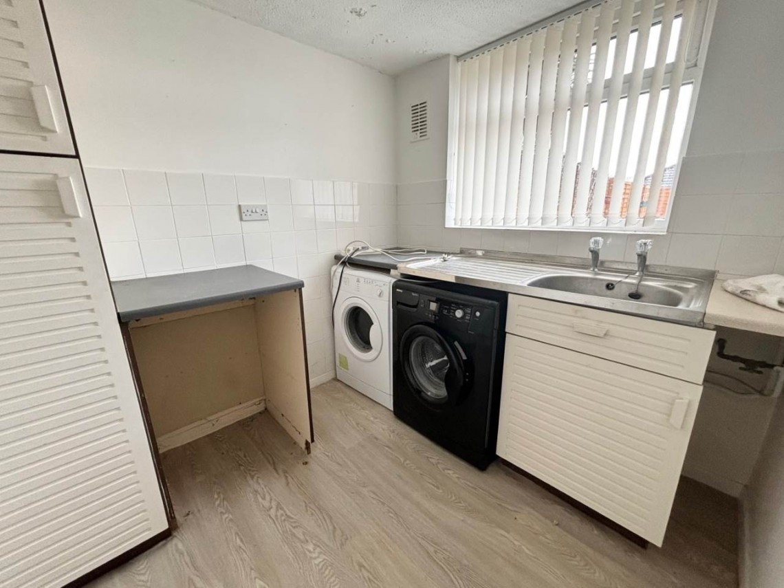 Images for Worle, Weston-super-Mare, North Somerset EAID:cooke BID:0004-621e-c61a-ad11