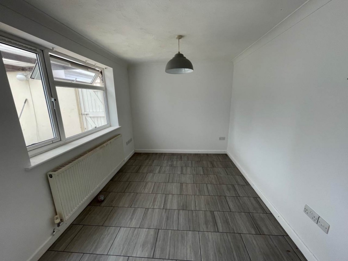 Images for Claverham, North Somerset EAID:cooke BID:0004-621e-c61a-ad11