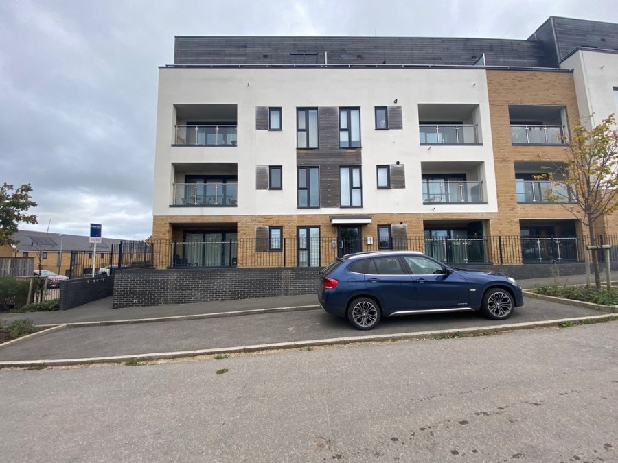 Images for Locking Parklands EAID:6a22df450a1d966c4e61b5b18db2818b BID:1