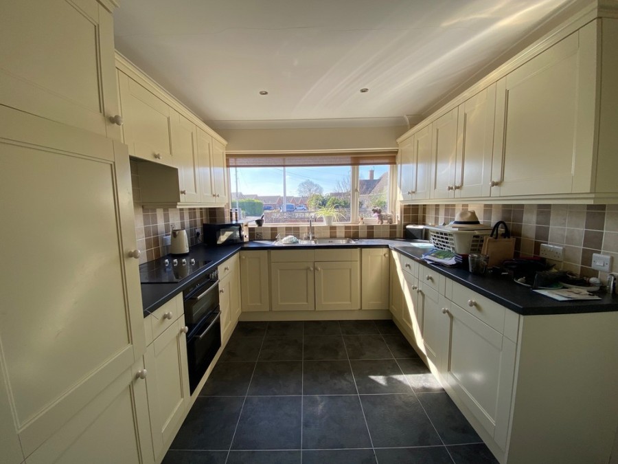 Images for Cranford Close, Weston-super-Mare EAID:6a22df450a1d966c4e61b5b18db2818b BID:1
