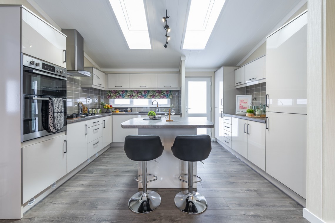 Images for Crookes Lane, Kewstoke EAID:6a22df450a1d966c4e61b5b18db2818b BID:1