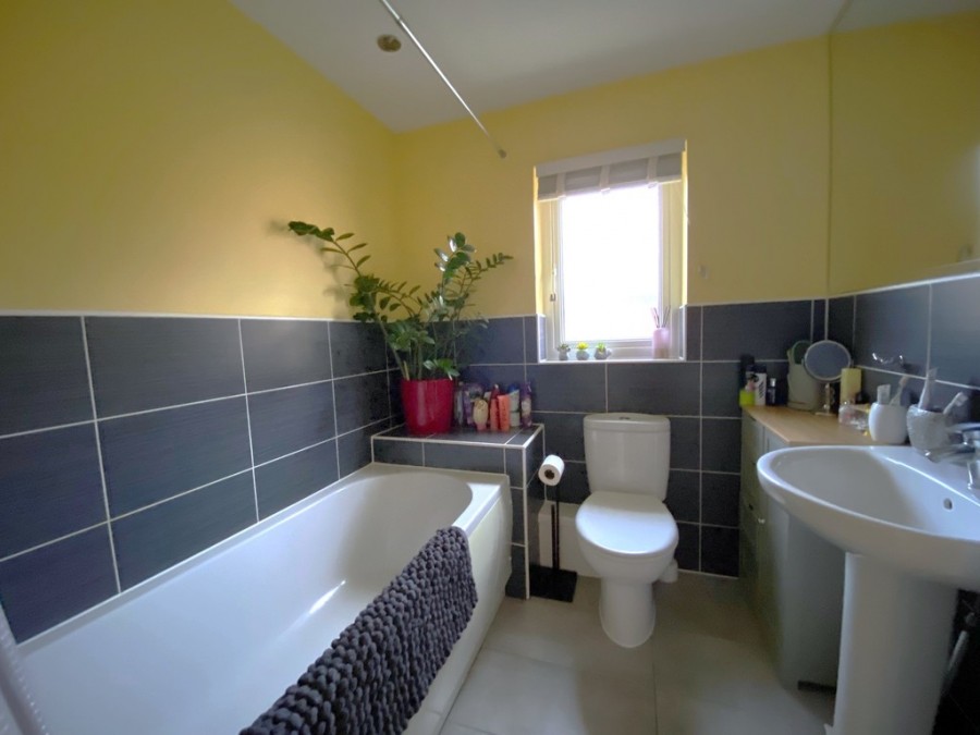 Images for Weston-super-mare, North Somerset EAID:6a22df450a1d966c4e61b5b18db2818b BID:1