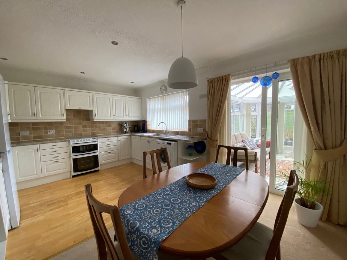Images for Oakdale Gardens, WORLE EAID:6a22df450a1d966c4e61b5b18db2818b BID:1