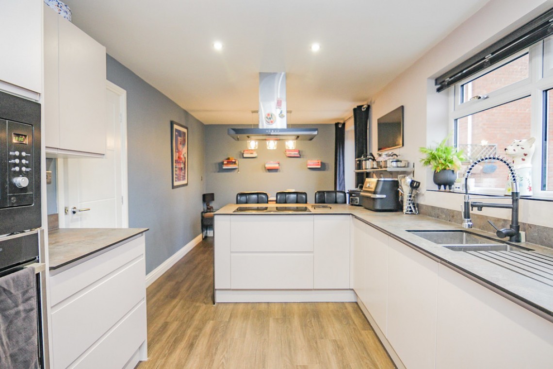 Images for Longridge Way, Weston-super-Mare EAID:6a22df450a1d966c4e61b5b18db2818b BID:1