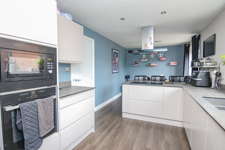 Images for Longridge Way, Weston-super-Mare EAID:6a22df450a1d966c4e61b5b18db2818b BID:1