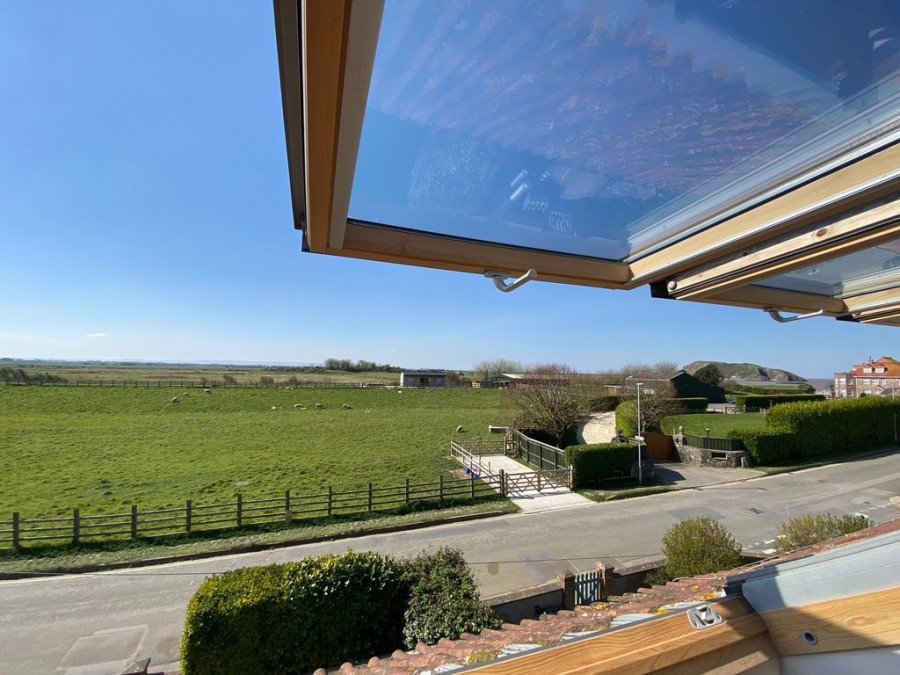Images for Links Road, Uphill EAID:6a22df450a1d966c4e61b5b18db2818b BID:1