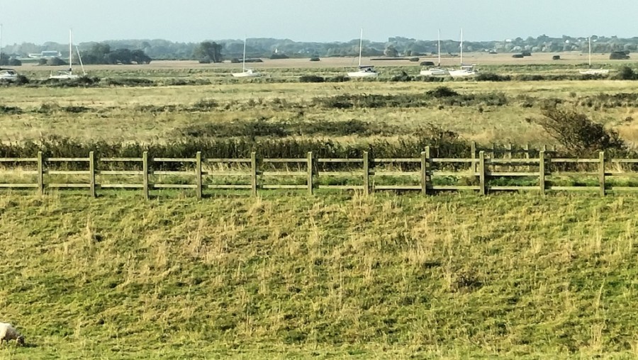 Images for Links Road, Uphill EAID:6a22df450a1d966c4e61b5b18db2818b BID:1