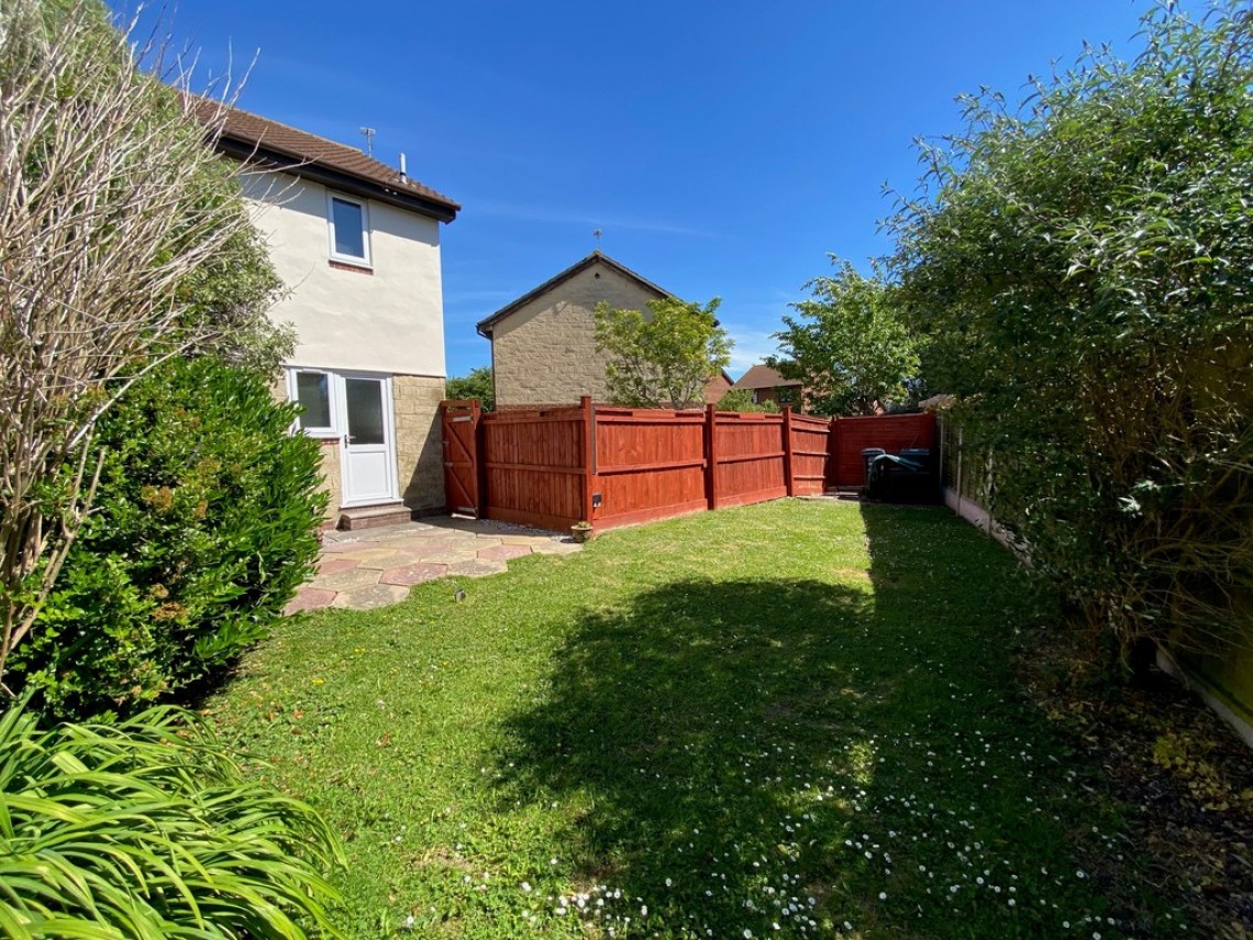 Images for Rose Gardens, Worle EAID:6a22df450a1d966c4e61b5b18db2818b BID:1