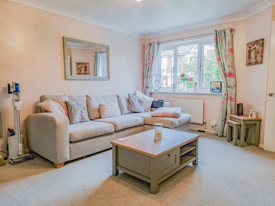 Images for Spruce Way, Weston-super-Mare EAID:6a22df450a1d966c4e61b5b18db2818b BID:1