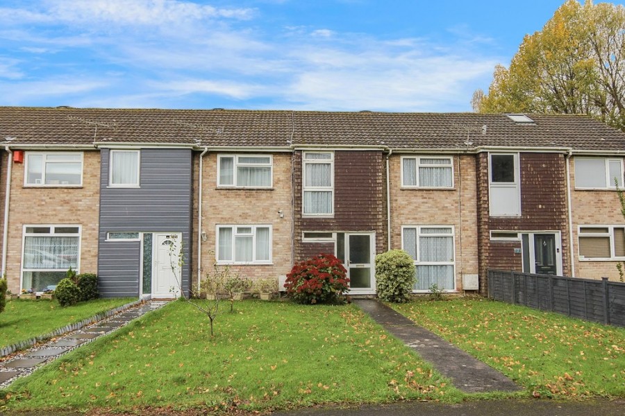 Images for Dunster Crescent, Weston-super-Mare EAID:6a22df450a1d966c4e61b5b18db2818b BID:1