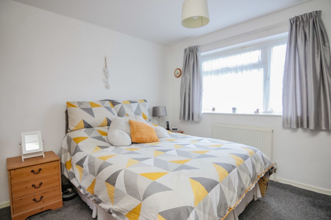 Images for Dunster Crescent, Weston-super-Mare EAID:6a22df450a1d966c4e61b5b18db2818b BID:1