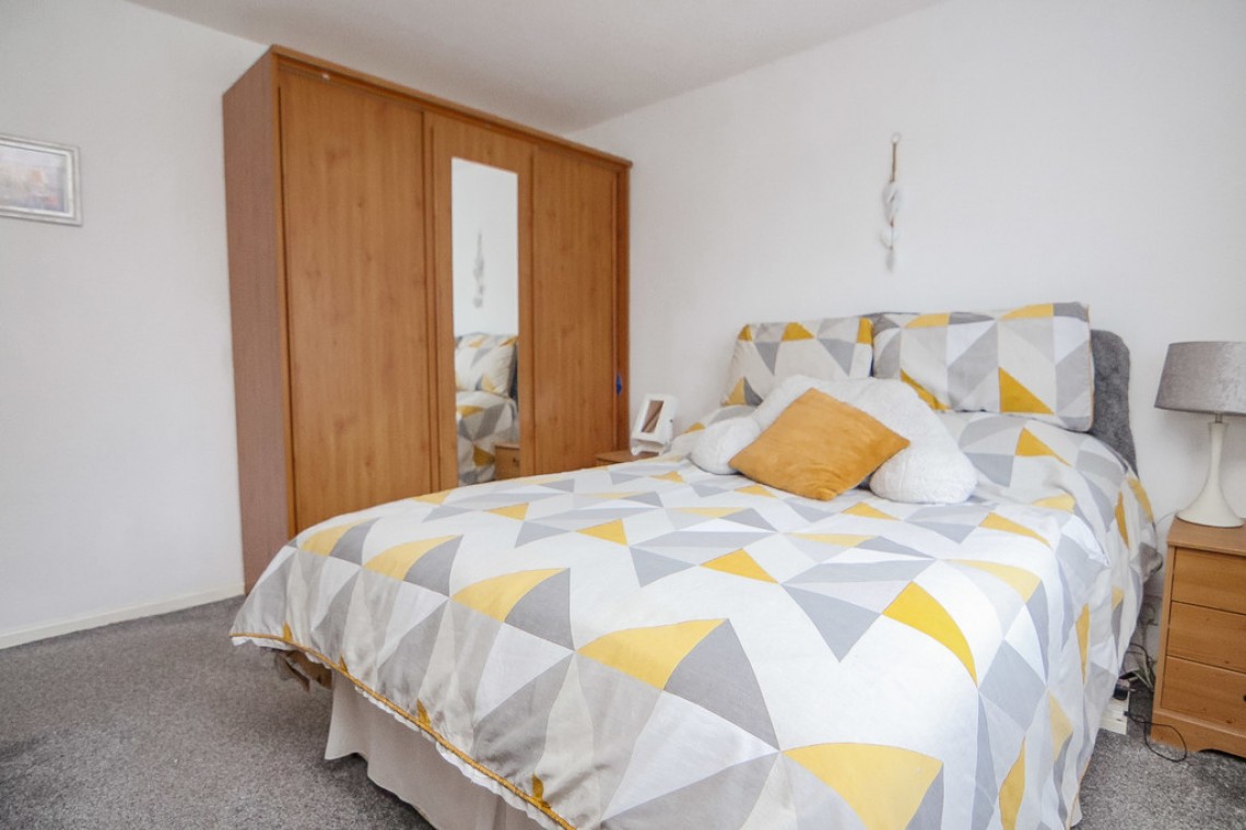 Images for Dunster Crescent, Weston-super-Mare EAID:6a22df450a1d966c4e61b5b18db2818b BID:1