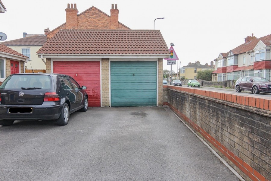 Images for Drove Road, Weston-super-Mare EAID:6a22df450a1d966c4e61b5b18db2818b BID:1