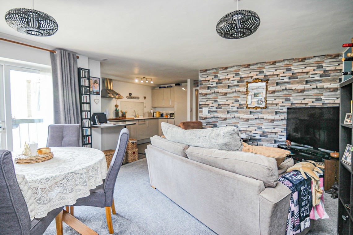 Images for Beach Road, Weston-super-mare, North Somerset EAID:6a22df450a1d966c4e61b5b18db2818b BID:1