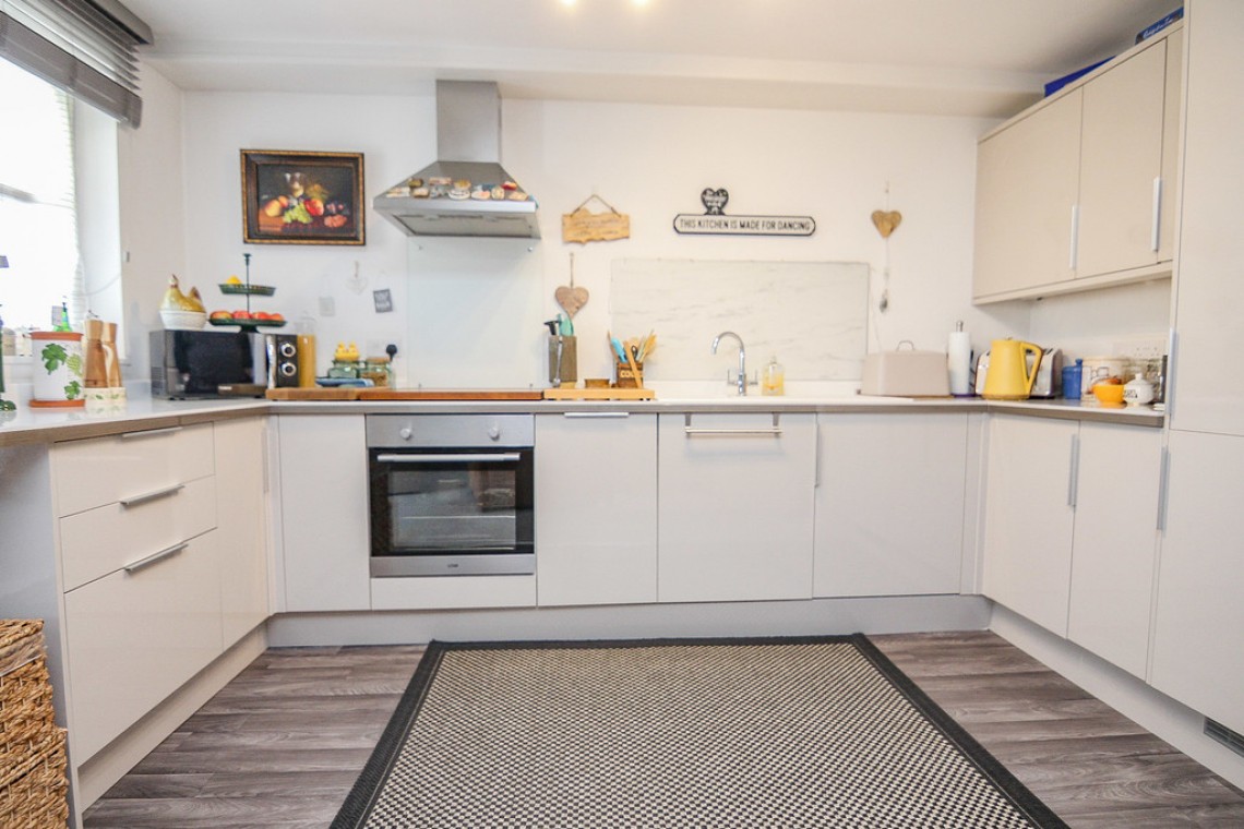 Images for Beach Road, Weston-super-mare, North Somerset EAID:6a22df450a1d966c4e61b5b18db2818b BID:1