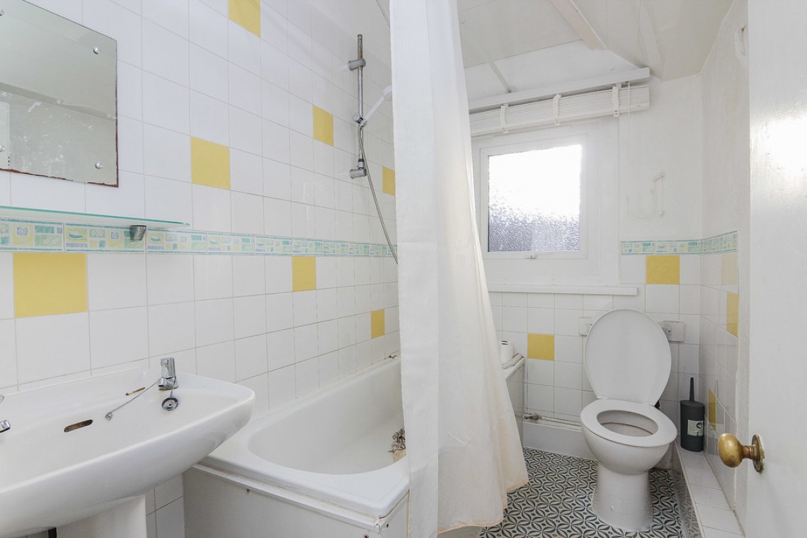 Images for Stafford Road, Weston-super-Mare EAID:6a22df450a1d966c4e61b5b18db2818b BID:1