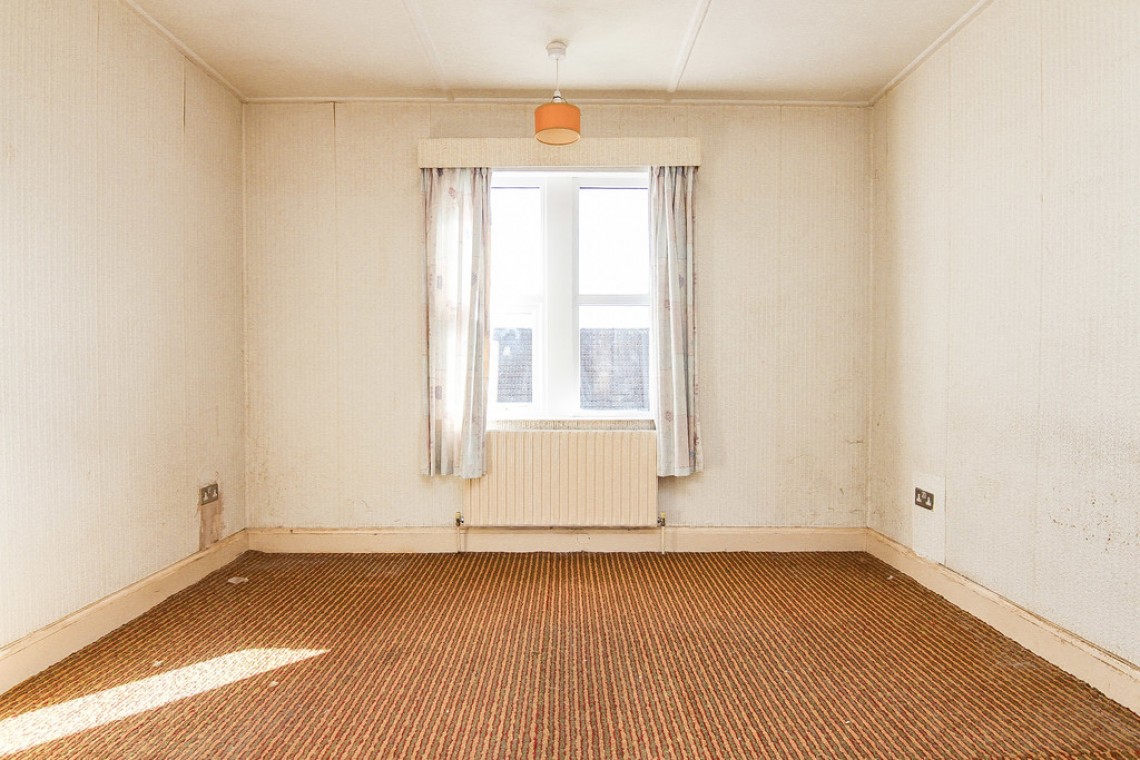 Images for Quantock Road, Weston-super-Mare EAID:6a22df450a1d966c4e61b5b18db2818b BID:1