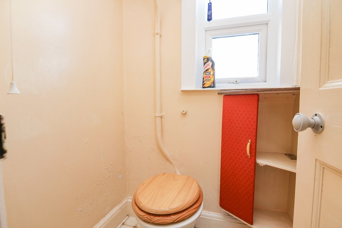 Images for Quantock Road, Weston-super-Mare EAID:6a22df450a1d966c4e61b5b18db2818b BID:1