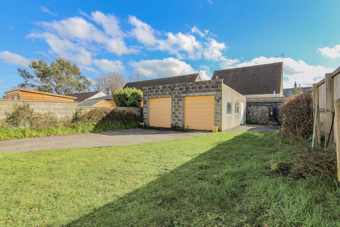 Images for Quantock Road, Weston-super-Mare EAID:6a22df450a1d966c4e61b5b18db2818b BID:1