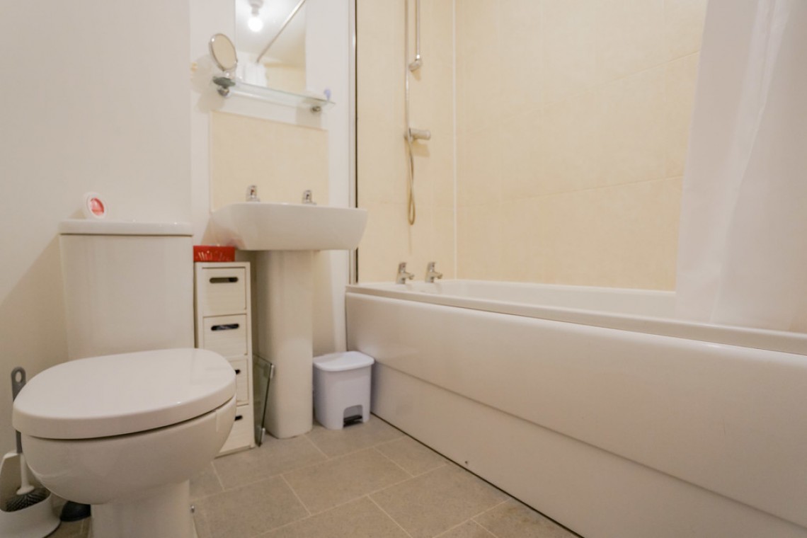 Images for Tiger Moth Road, Weston-super-Mare EAID:6a22df450a1d966c4e61b5b18db2818b BID:1